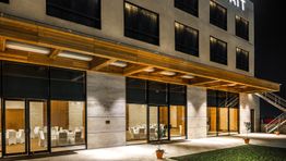 Hyatt sees ‘balanced’ rise in business travel demand